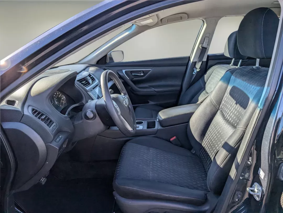 2017 /Charcoal Nissan Altima 2.5 S (1N4AL3AP3HC) with an Regular Unleaded I-4 2.5 L/152 engine, 1-Speed CVT w/OD transmission, located at 5115 14th Ave., Columbus, GA, 31904, (706) 323-0345, 32.511494, -84.971046 - 2017 Nissan Altima 2.5 S - Photo#10