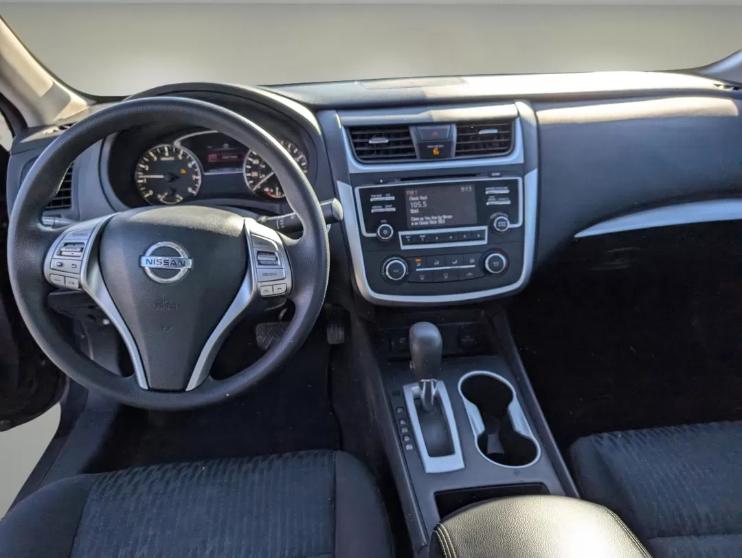 2017 /Charcoal Nissan Altima 2.5 S (1N4AL3AP3HC) with an Other engine, located at 1430 Gateway Drive, Opelika, AL, 36801, (334) 239-0944, 32.637871, -85.409790 - Discover the perfect blend of style, comfort, and practicality with the 2017 Nissan Altima 2.5 S, available now at Gils Auto in Columbus, GA. If you're a commuter looking for a reliable vehicle to navigate the hustle and bustle of daily life or a growing family that values safety and efficiency, thi - Photo#14