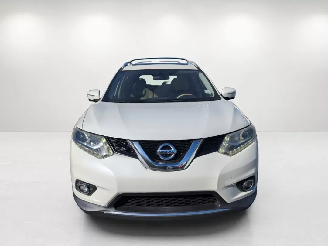 2015 /Almond Nissan Rogue SL (5N1AT2MT5FC) with an Regular Unleaded I-4 2.5 L/152 engine, 1-Speed CVT w/OD transmission, located at 3959 U.S. 80 W, Phenix City, AL, 36870, (334) 297-4885, 32.469296, -85.135185 - 2015 Nissan Rogue SL - Photo#2