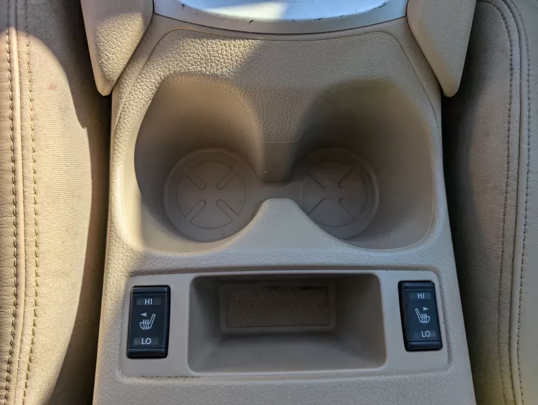 2015 /Almond Nissan Rogue SL (5N1AT2MT5FC) with an Regular Unleaded I-4 2.5 L/152 engine, 1-Speed CVT w/OD transmission, located at 3959 U.S. 80 W, Phenix City, AL, 36870, (334) 297-4885, 32.469296, -85.135185 - 2015 Nissan Rogue SL - Photo#13