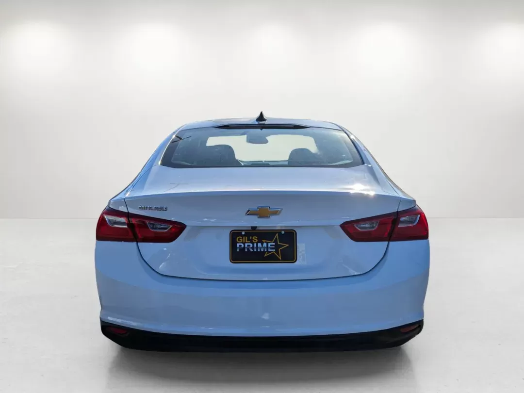 2020 /Dark Atmosphere/ Medium Ash Gray Chevrolet Malibu LS (1G1ZB5STXLF) with an Turbocharged Gas I4 1.5L/91 engine, 1-Speed Automatic transmission, located at 5115 14th Ave., Columbus, GA, 31904, (706) 323-0345, 32.511494, -84.971046 - 2020 Chevrolet Malibu LS - Photo#5