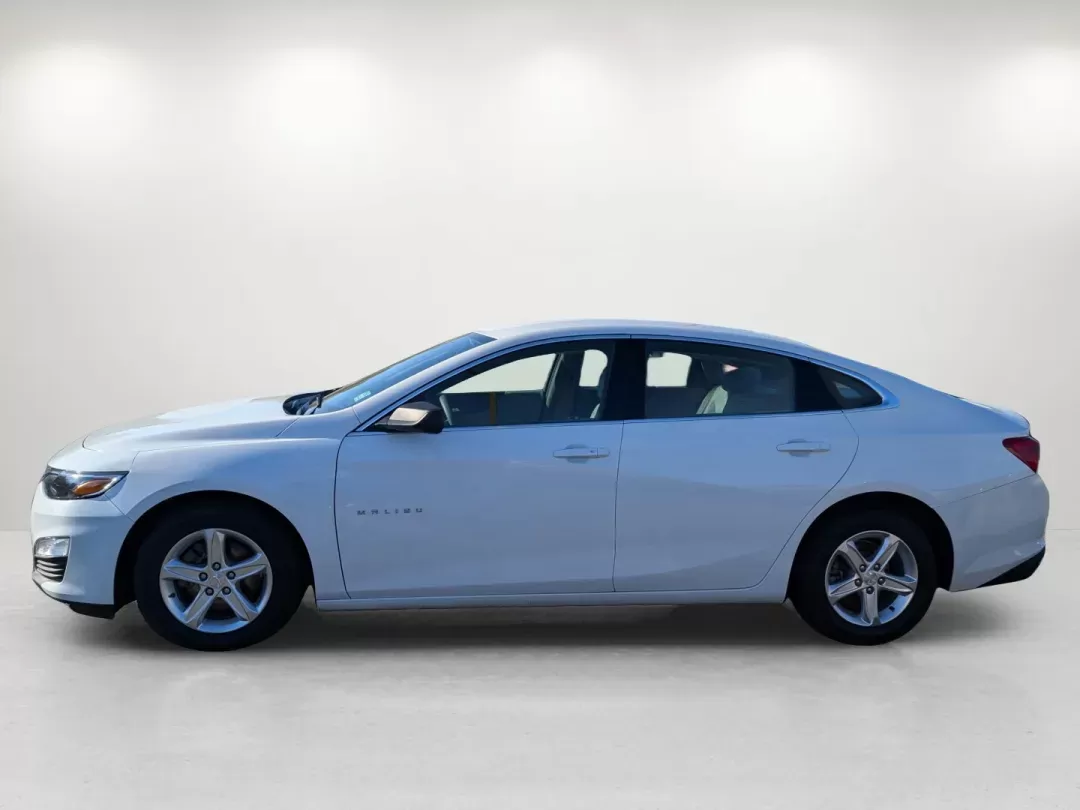 2020 /Dark Atmosphere/ Medium Ash Gray Chevrolet Malibu LS (1G1ZB5STXLF) with an Turbocharged Gas I4 1.5L/91 engine, 1-Speed Automatic transmission, located at 5115 14th Ave., Columbus, GA, 31904, (706) 323-0345, 32.511494, -84.971046 - 2020 Chevrolet Malibu LS - Photo#7