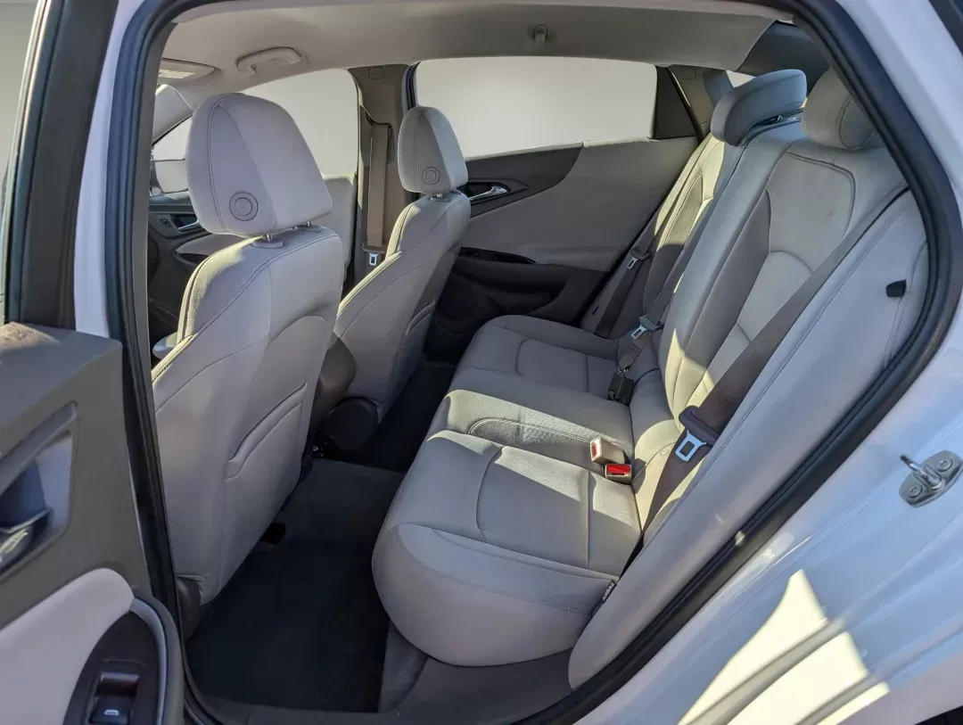2020 /Dark Atmosphere/ Medium Ash Gray Chevrolet Malibu LS (1G1ZB5STXLF) with an Turbocharged Gas I4 1.5L/91 engine, 1-Speed Automatic transmission, located at 5115 14th Ave., Columbus, GA, 31904, (706) 323-0345, 32.511494, -84.971046 - 2020 Chevrolet Malibu LS - Photo#9