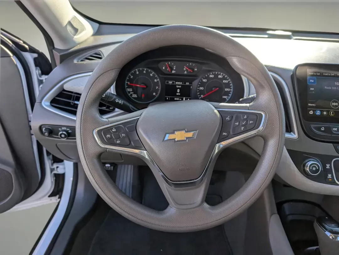 2020 /Dark Atmosphere/ Medium Ash Gray Chevrolet Malibu LS (1G1ZB5STXLF) with an Turbocharged Gas I4 1.5L/91 engine, 1-Speed Automatic transmission, located at 5115 14th Ave., Columbus, GA, 31904, (706) 323-0345, 32.511494, -84.971046 - 2020 Chevrolet Malibu LS - Photo#15