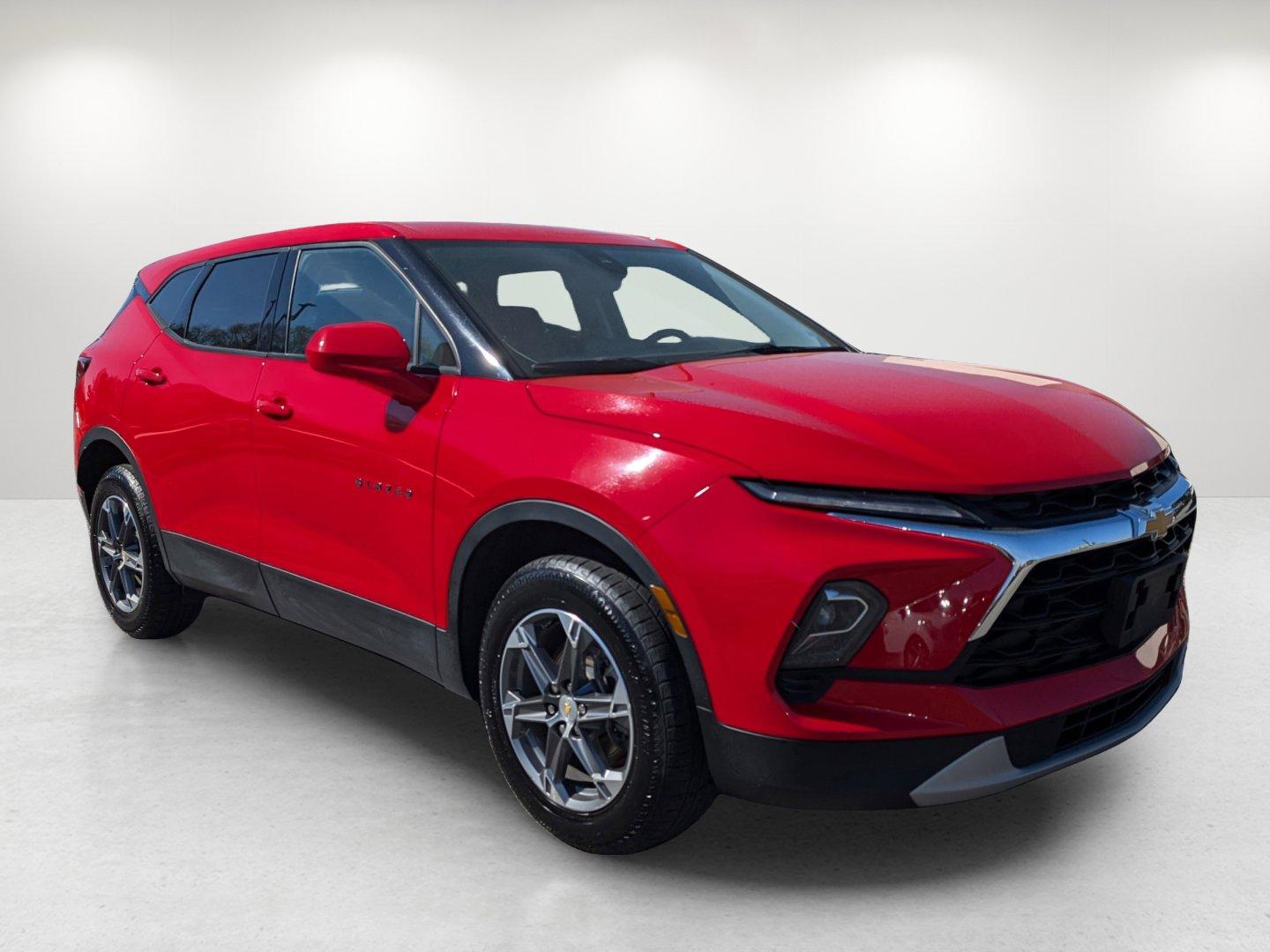 2023 /Jet Black Chevrolet Blazer LT (3GNKBHR41PS) with an Turbocharged Gas I4 2.0L/ engine, 9-Speed Automatic transmission, located at 5115 14th Ave., Columbus, GA, 31904, (706) 323-0345, 32.511494, -84.971046 - 2023 Chevrolet Blazer LT - Photo#2