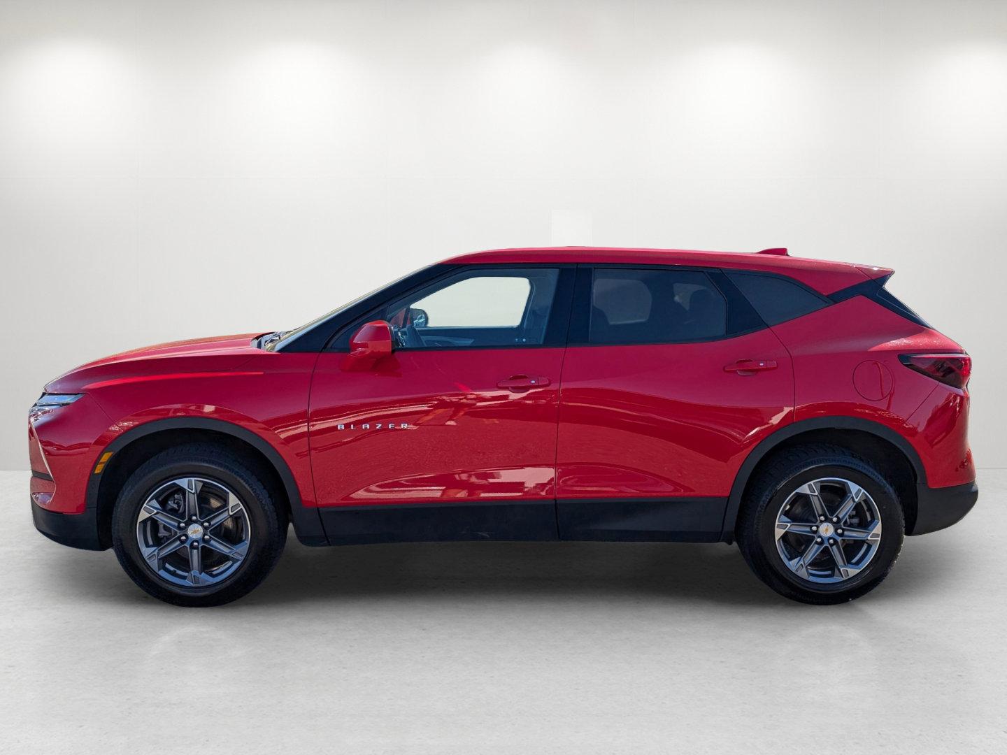 2023 /Jet Black Chevrolet Blazer LT (3GNKBHR41PS) with an Turbocharged Gas I4 2.0L/ engine, 9-Speed Automatic transmission, located at 5115 14th Ave., Columbus, GA, 31904, (706) 323-0345, 32.511494, -84.971046 - 2023 Chevrolet Blazer LT - Photo#7