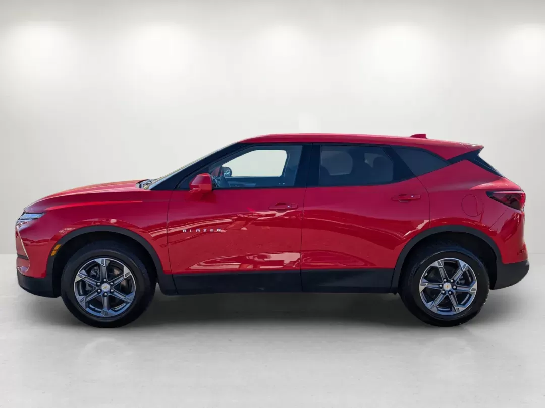 2023 /Jet Black Chevrolet Blazer LT (3GNKBHR41PS) with an Turbocharged Gas I4 2.0L/ engine, 9-Speed Automatic transmission, located at 5115 14th Ave., Columbus, GA, 31904, (706) 323-0345, 32.511494, -84.971046 - 2023 Chevrolet Blazer LT - Photo#8