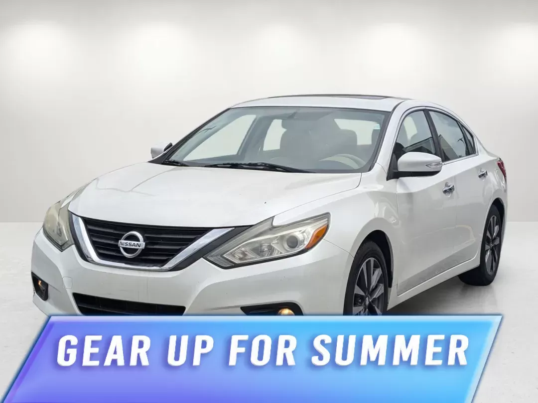 2016 /Beige Nissan Altima 2.5 SL (1N4AL3APXGC) with an Regular Unleaded I-4 2.5 L/152 engine, 1-Speed CVT w/OD transmission, located at 5115 14th Ave., Columbus, GA, 31904, (706) 323-0345, 32.511494, -84.971046 - 2016 Nissan Altima 2.5 SL - Photo#0