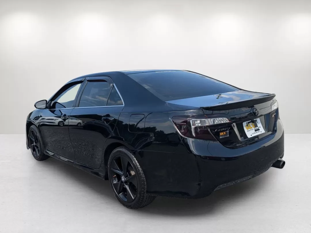 2012 Toyota Camry SE (4T1BF1FK8CU) with an Other engine, located at 1430 Gateway Drive, Opelika, AL, 36801, (334) 239-0944, 32.637871, -85.409790 - Experience the ultimate blend of reliability and comfort with the 2012 Toyota Camry SE, available now at Gils Auto in Opelika, AL. This sedan is perfect for those seeking a dependable daily driver or a family-friendly vehicle that doesn't compromise on style. Whether you're commuting to work, shuttl - Photo#7
